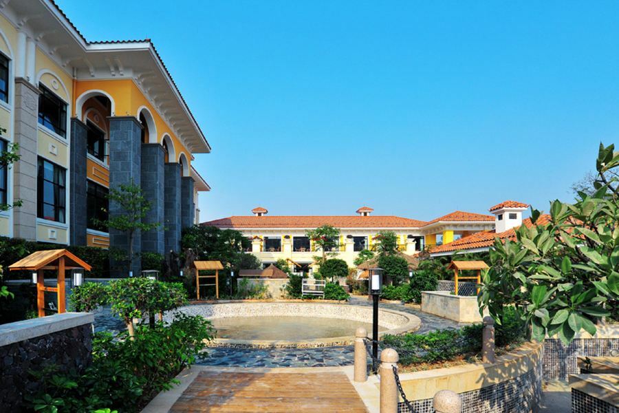 Green Lake Hot Spring Hotel Foshan Exterior photo
