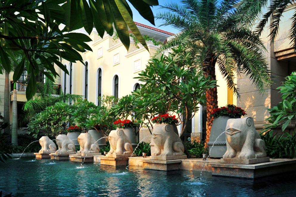 Green Lake Hot Spring Hotel Foshan Exterior photo