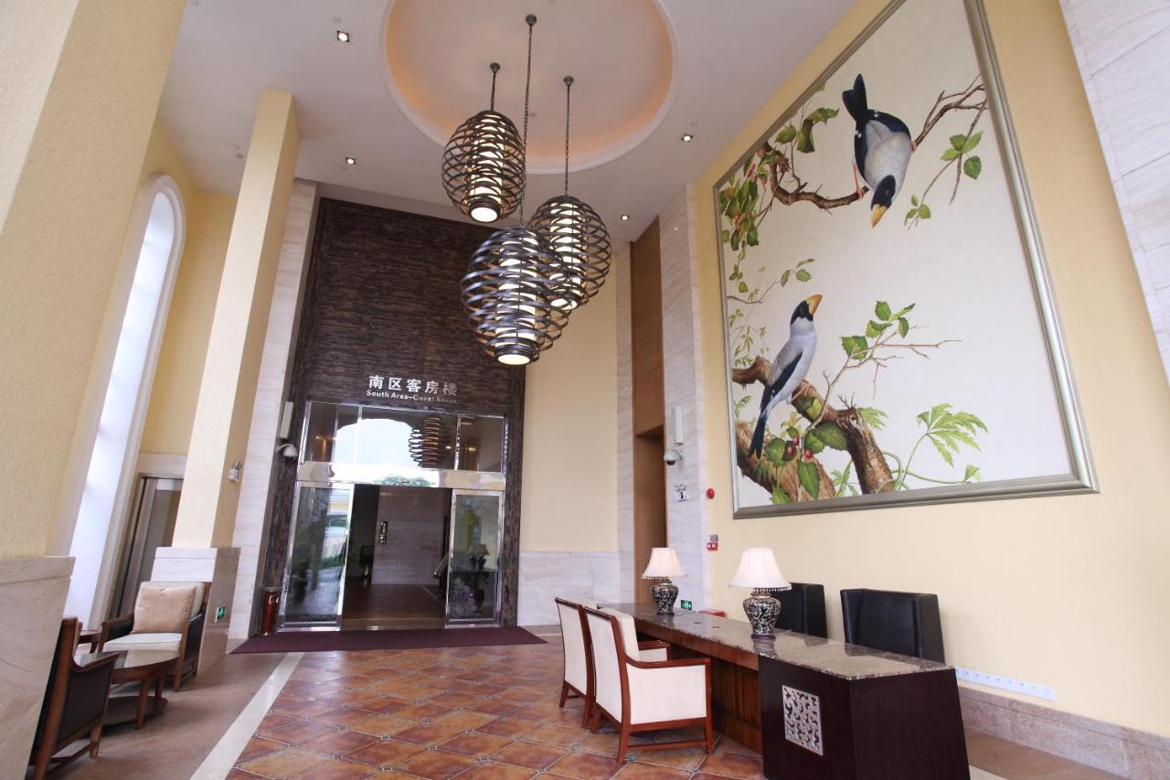 Green Lake Hot Spring Hotel Foshan Exterior photo